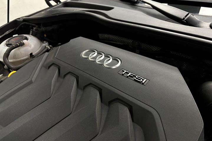 Grå Audi TT fra 2021