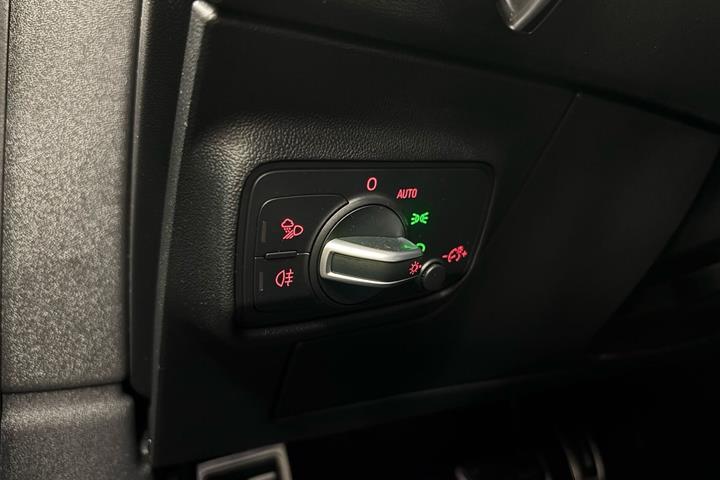 Grå Audi TT fra 2021