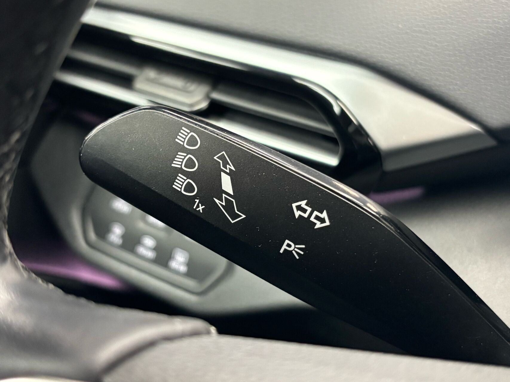 Blå VW ID.5 fra 2024