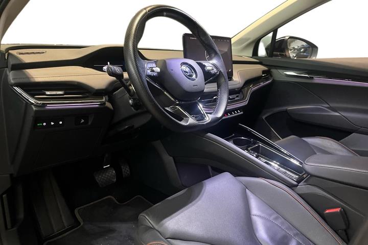 Sort Skoda Enyaq fra 2021