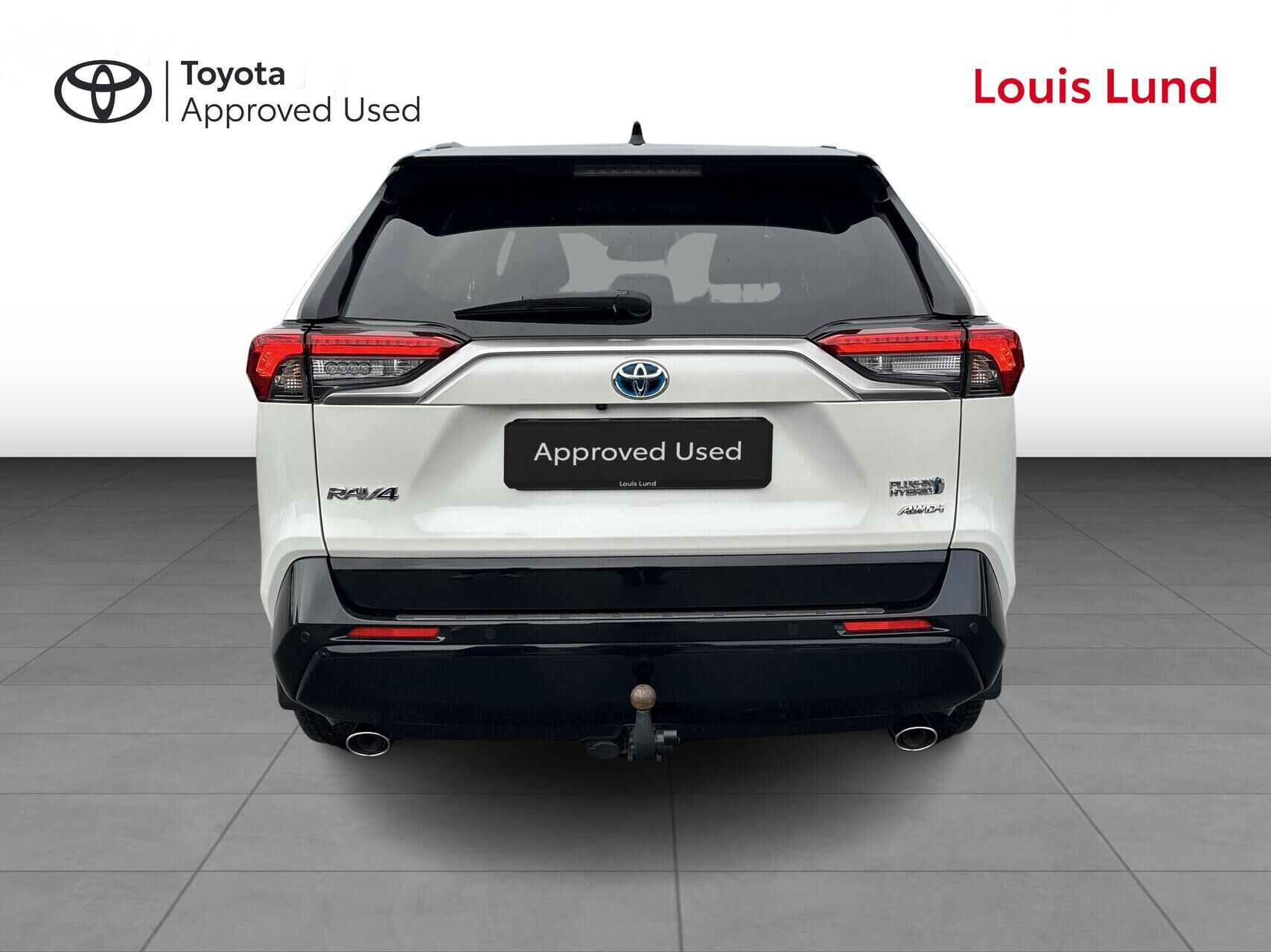 Hvid Toyota RAV4 Plug-in fra 2021