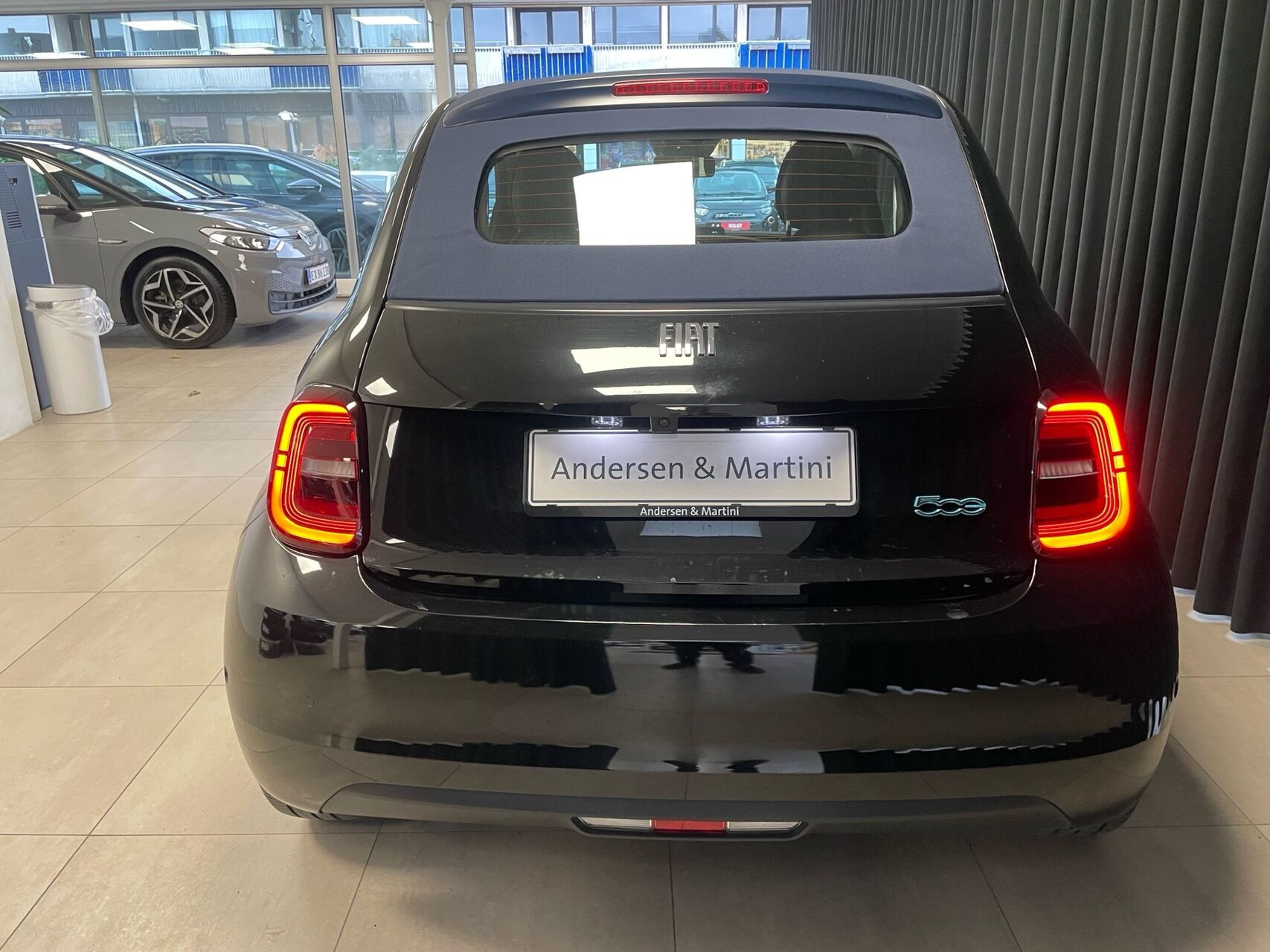 Sort Fiat 500e fra 2023