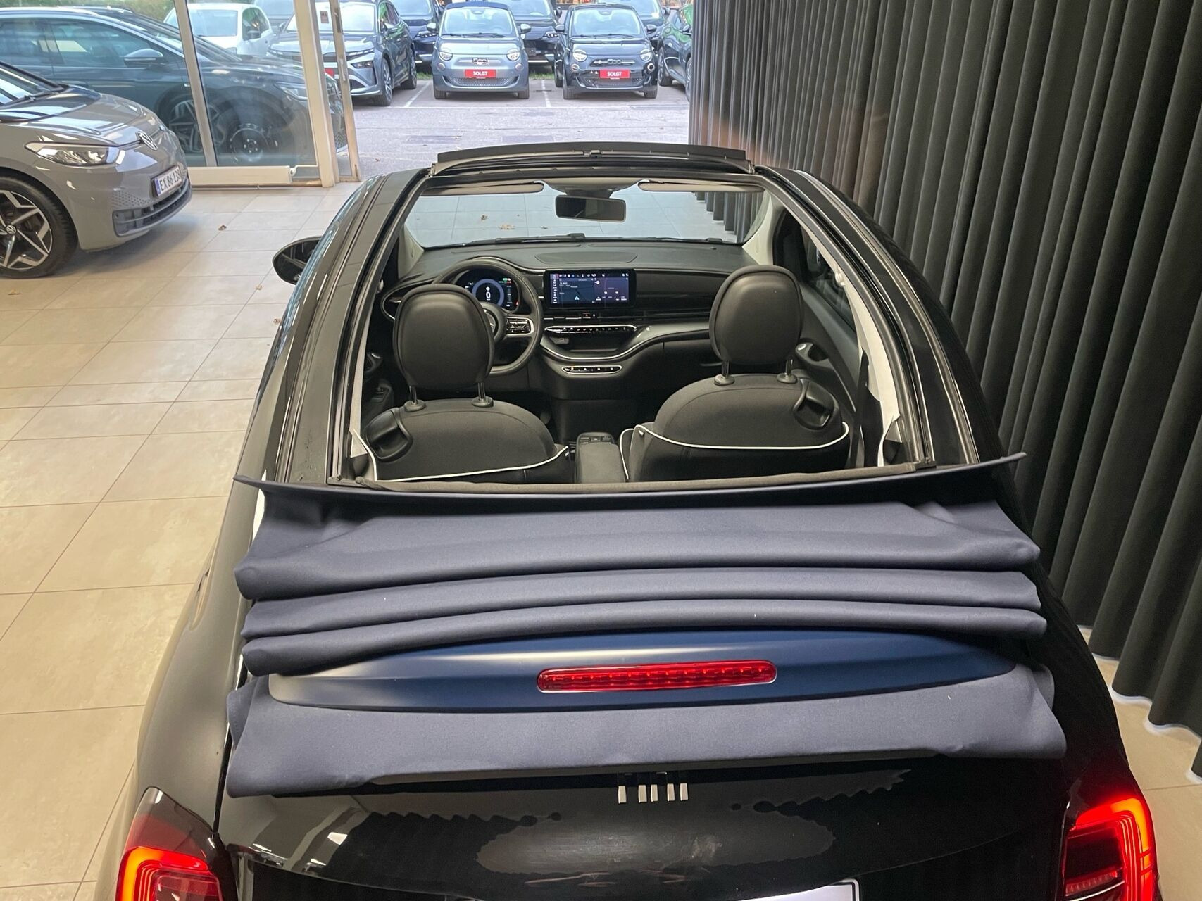 Sort Fiat 500e fra 2023