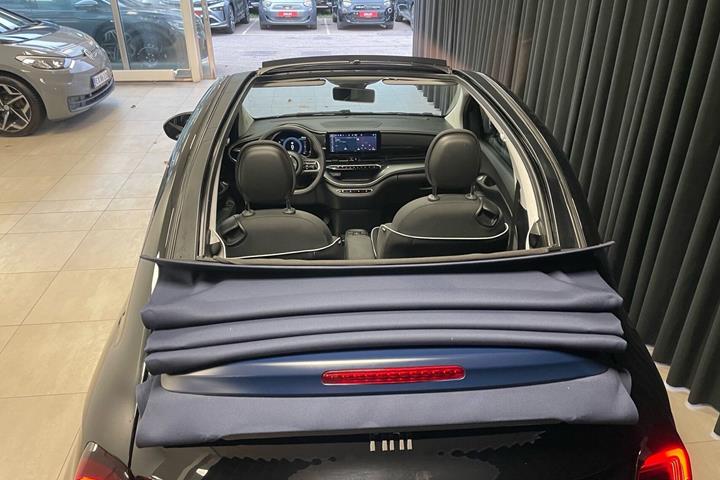 Sort Fiat 500e fra 2023
