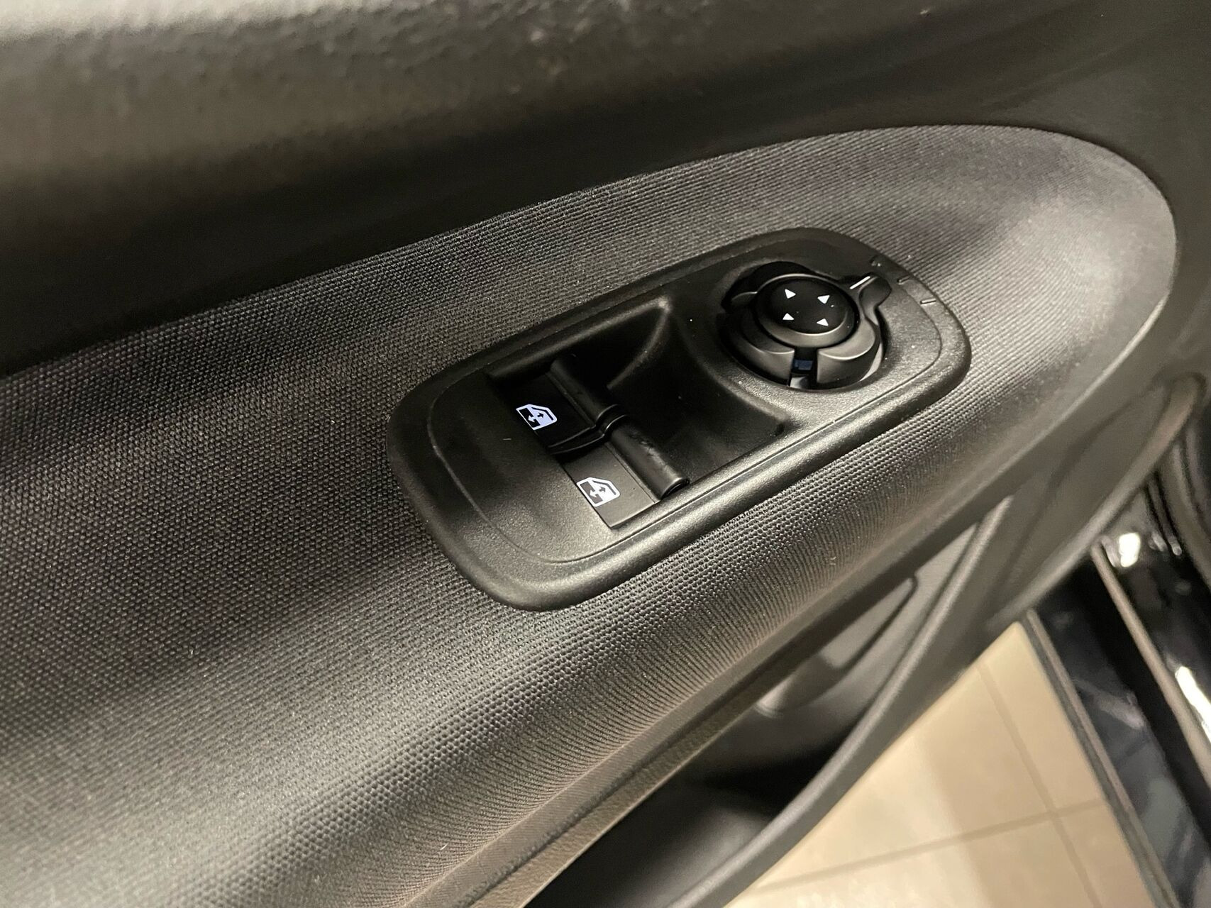 Sort Fiat 500e fra 2023
