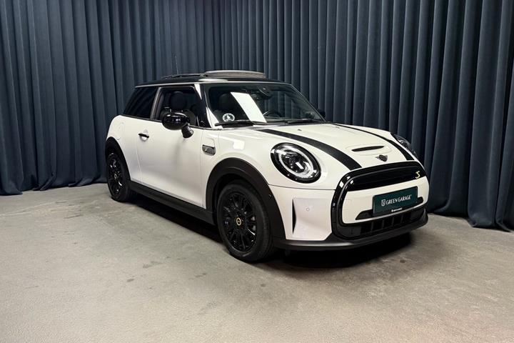 Hvid Mini Cooper fra 2023