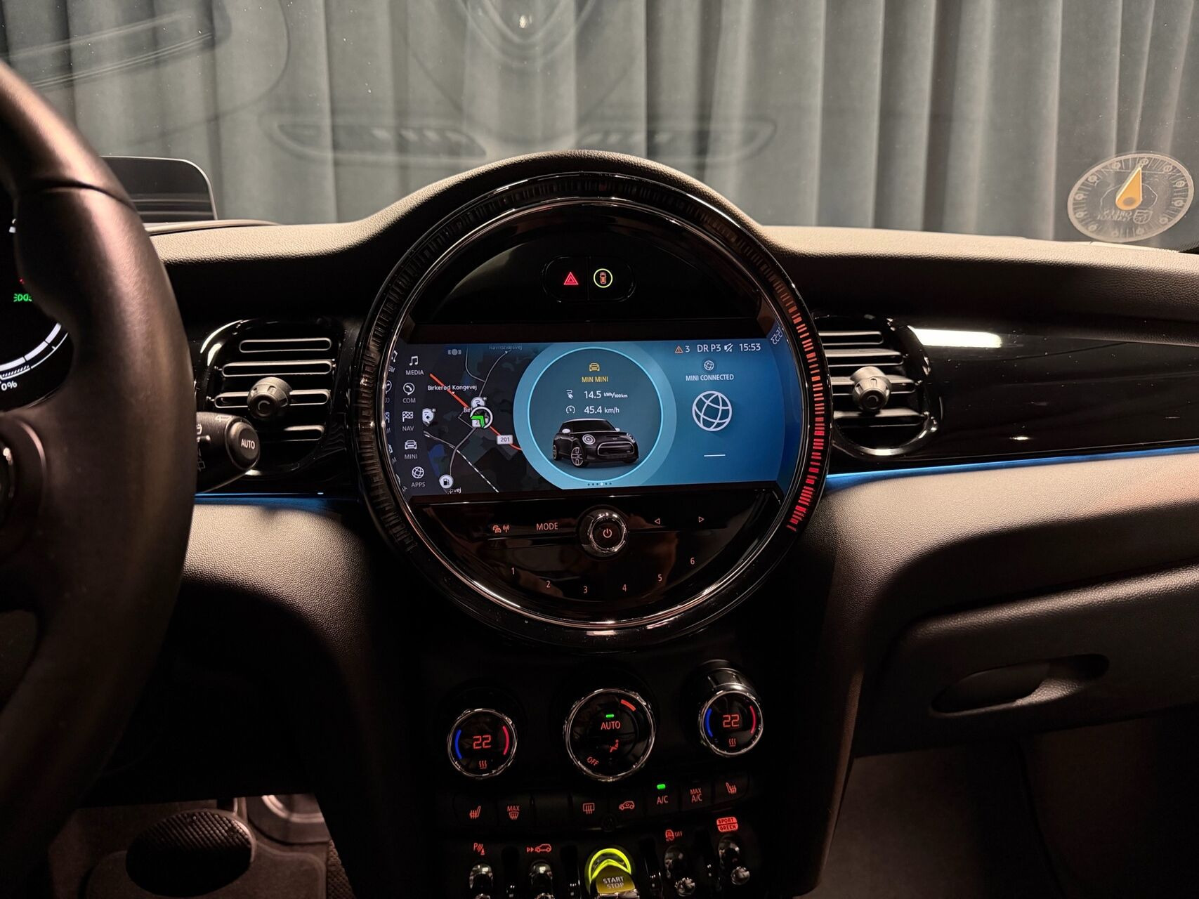 Sølv Mini Cooper fra 2023