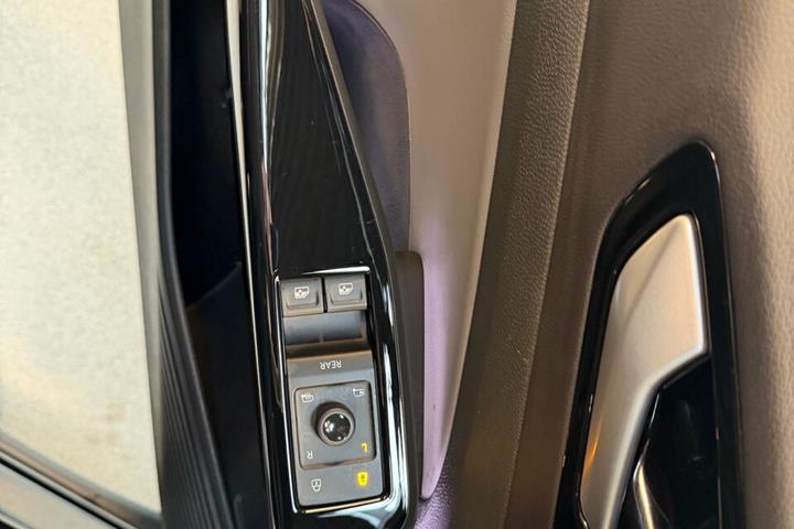 Sort VW ID.4 fra 2025