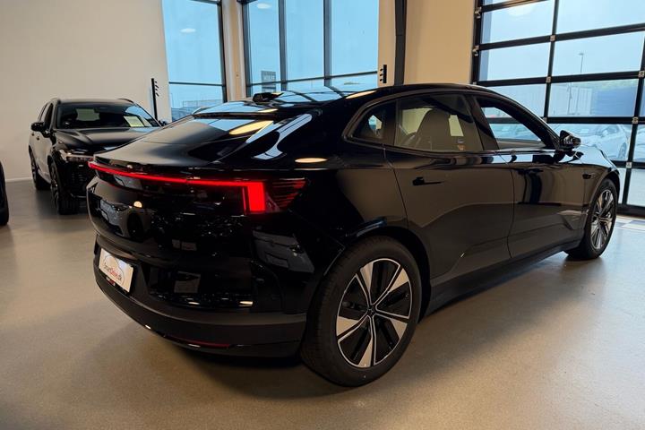 undefined Polestar 4 fra 2026