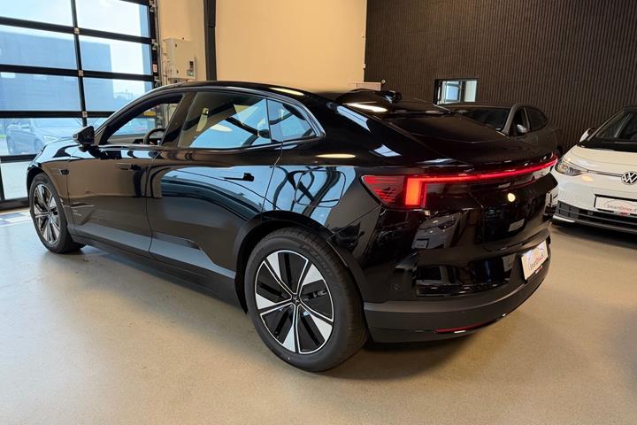 undefined Polestar 4 fra 2026