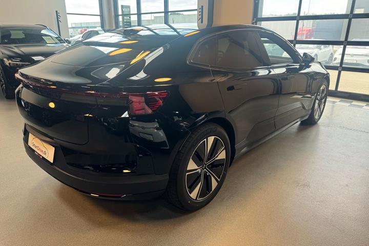 undefined Polestar 4 fra 2026