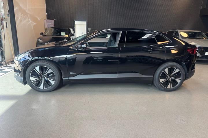 undefined Polestar 4 fra 2026