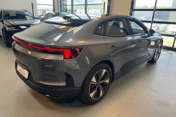 undefined Polestar 4 fra 2026