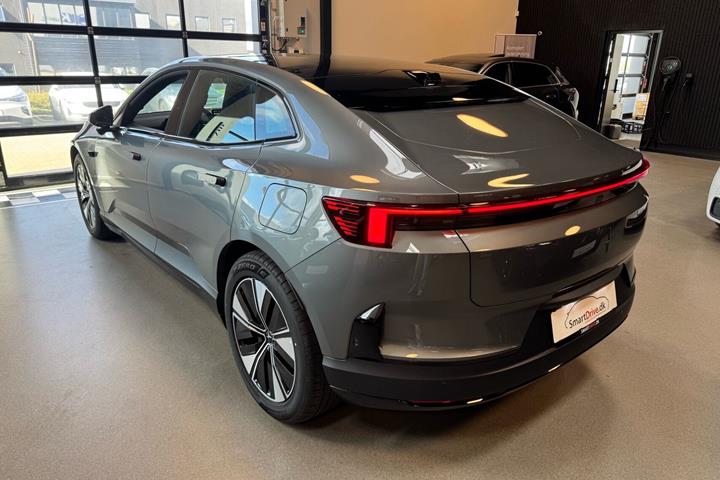 undefined Polestar 4 fra 2026