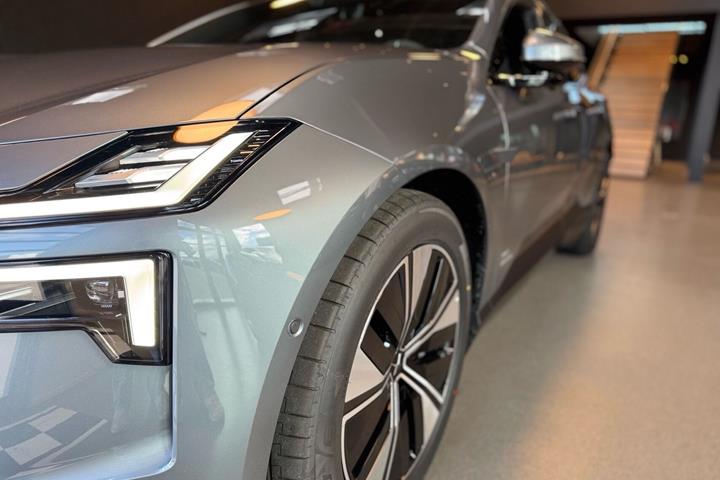 undefined Polestar 4 fra 2026
