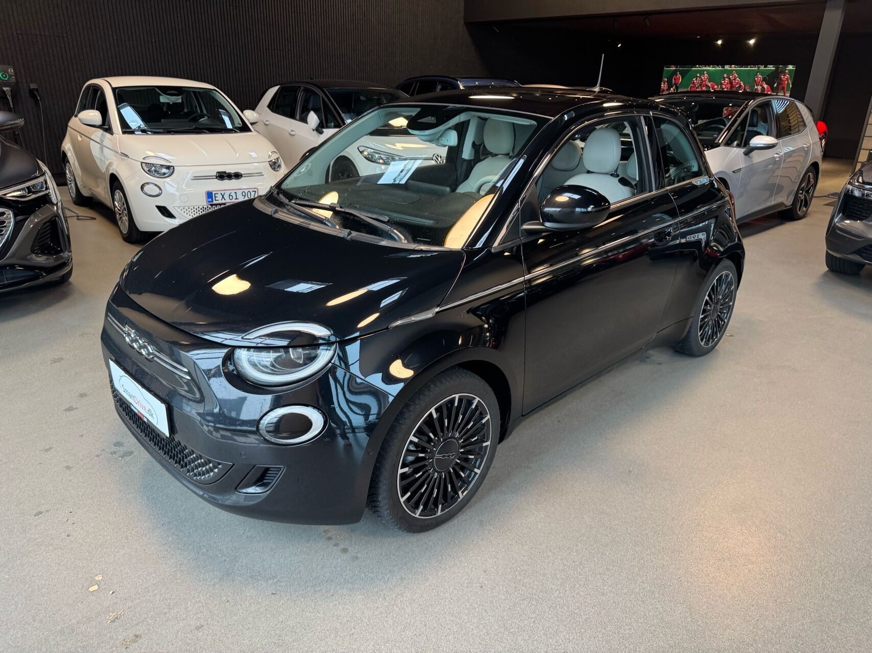 Fiat 500e EL La Prima 118HK 3d Aut.