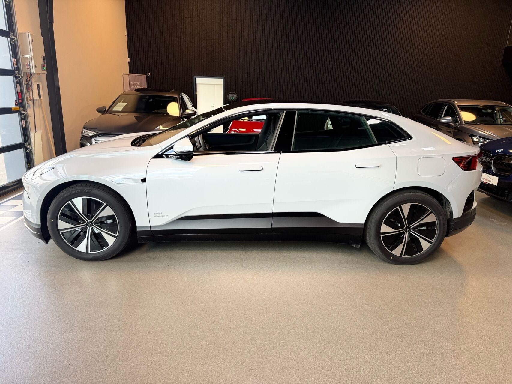 undefined Polestar 4 fra 2026