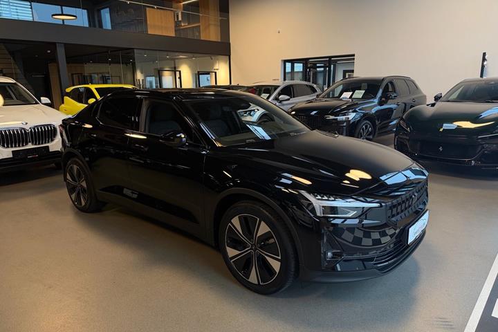 Sort Polestar 2 fra 2023