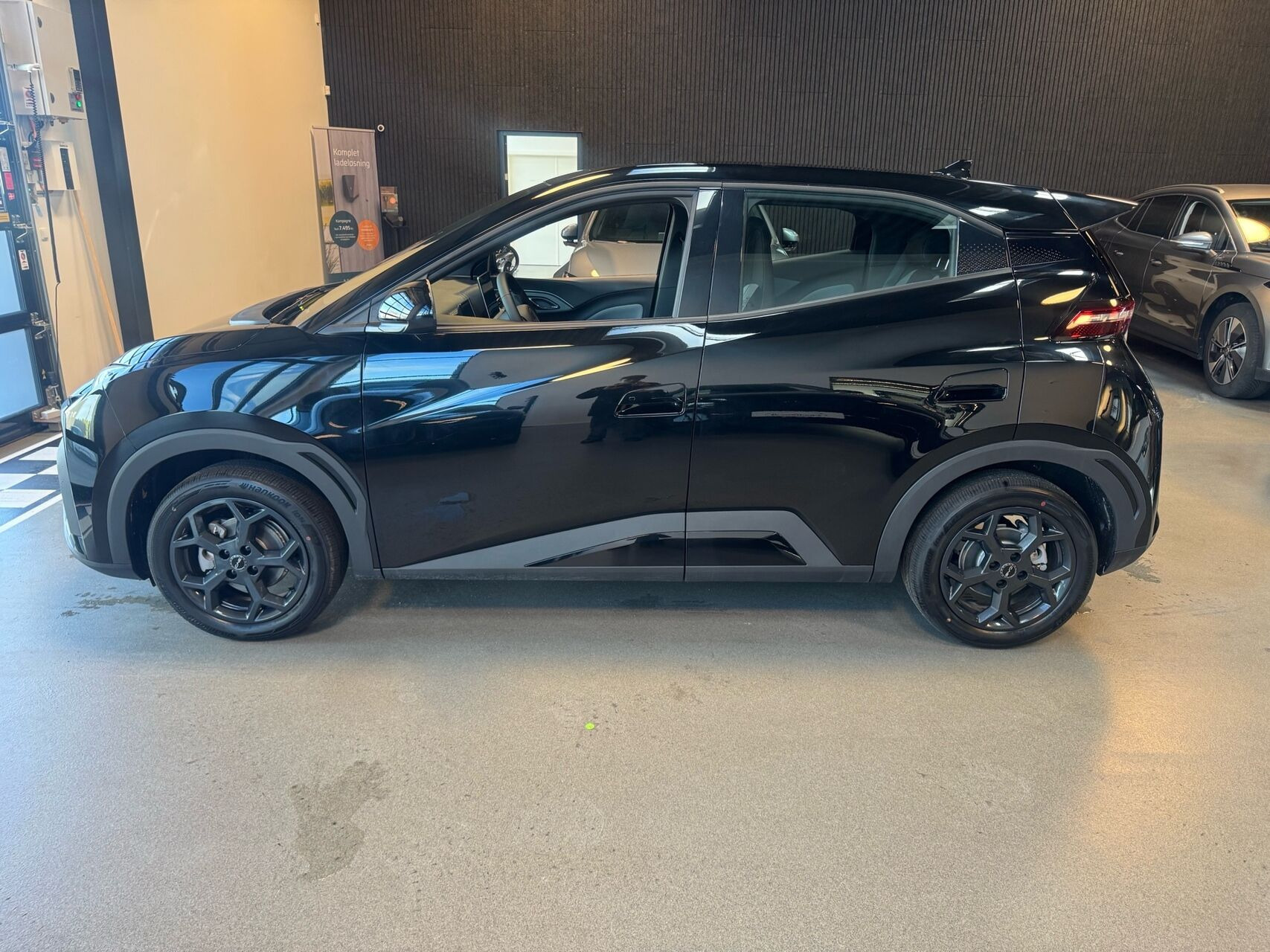 Sort BYD Dolphin Surf fra 2026