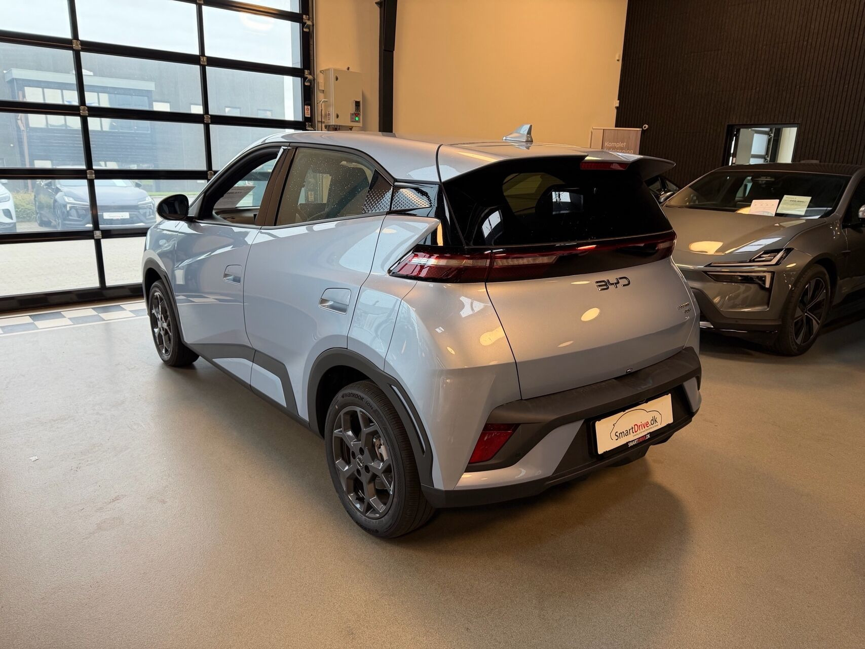 Blå BYD Dolphin Surf fra 2026