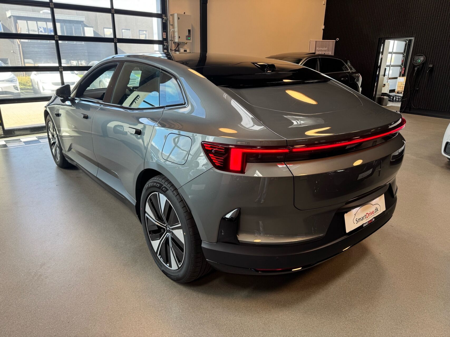 undefined Polestar 4 fra 2026
