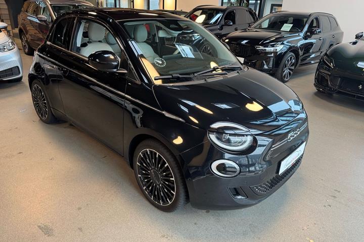 Sort Fiat 500e fra 2021