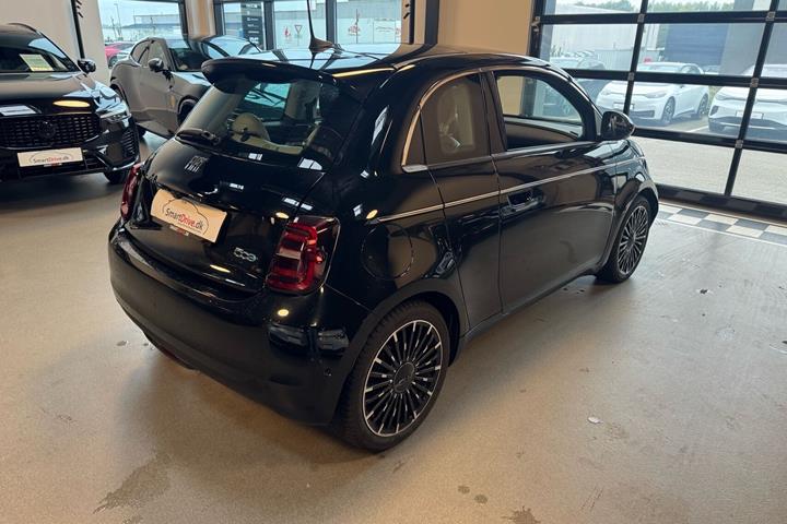 Sort Fiat 500e fra 2021