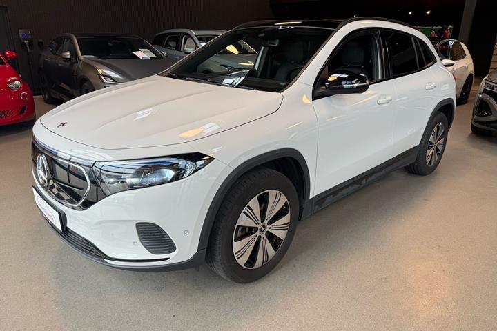 Hvid Mercedes EQA250 fra 2023