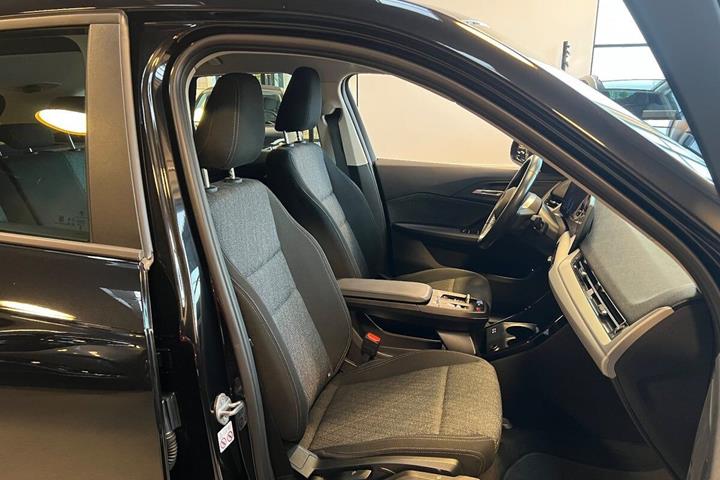 Sort BMW iX1 fra 2023