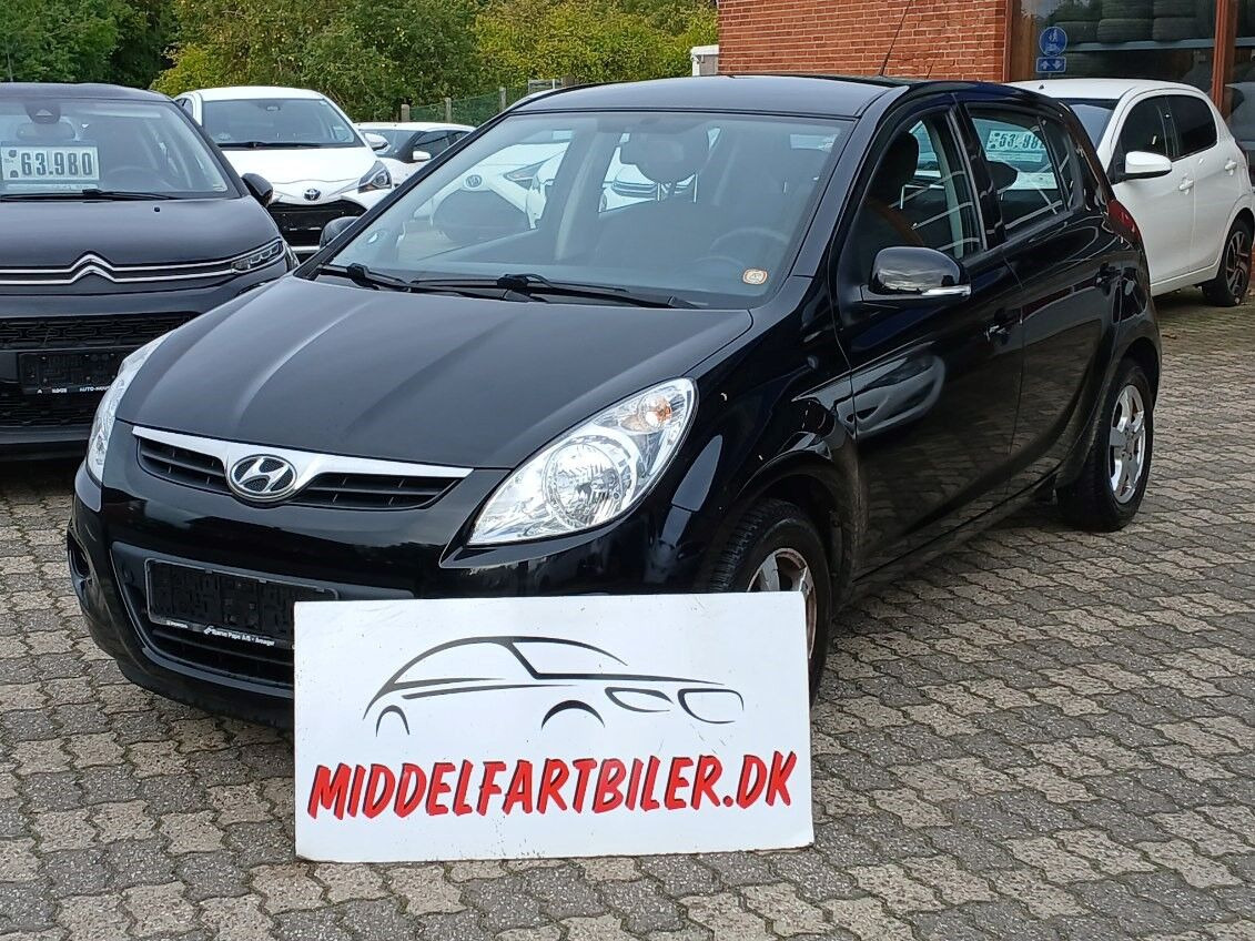 Sort Hyundai i20 fra 2012