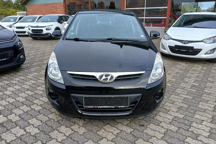 Sort Hyundai i20 fra 2012