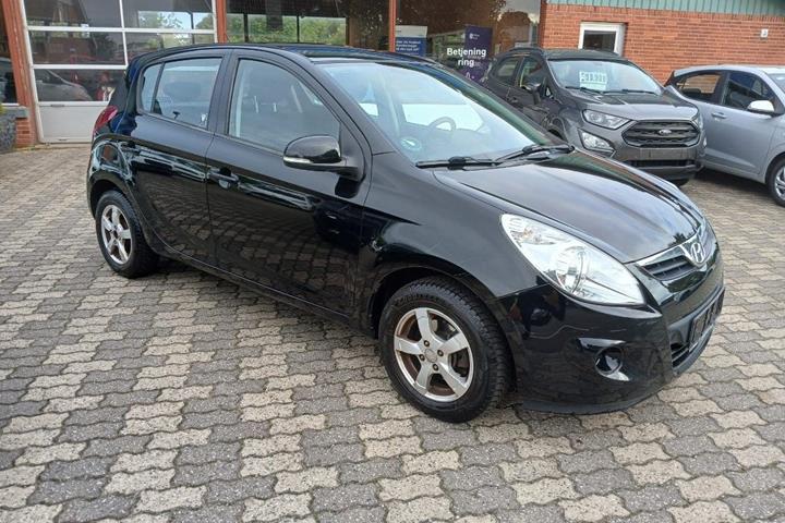 Sort Hyundai i20 fra 2012