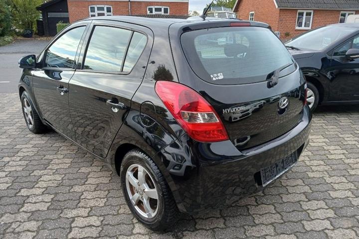 Sort Hyundai i20 fra 2012