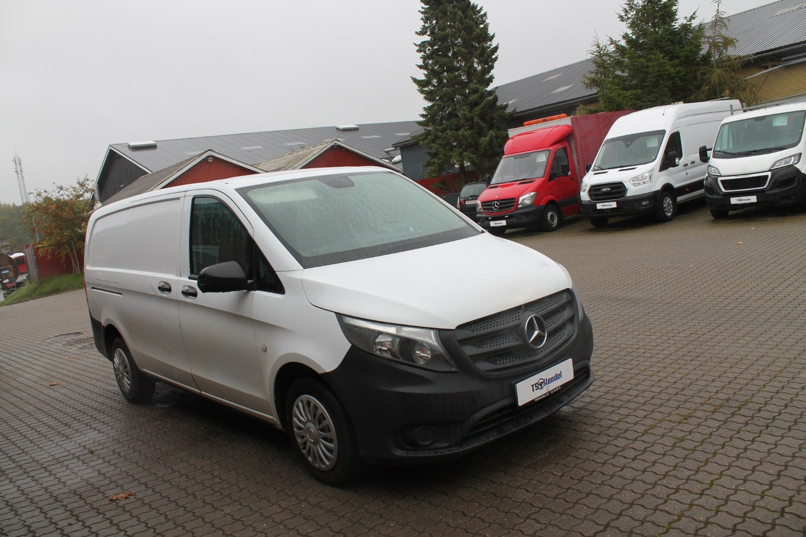 undefined Mercedes Vito 114 fra 2015