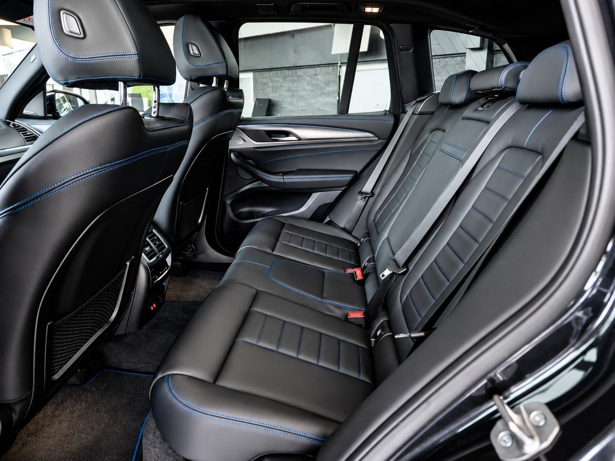 Grå BMW iX3 fra 2022