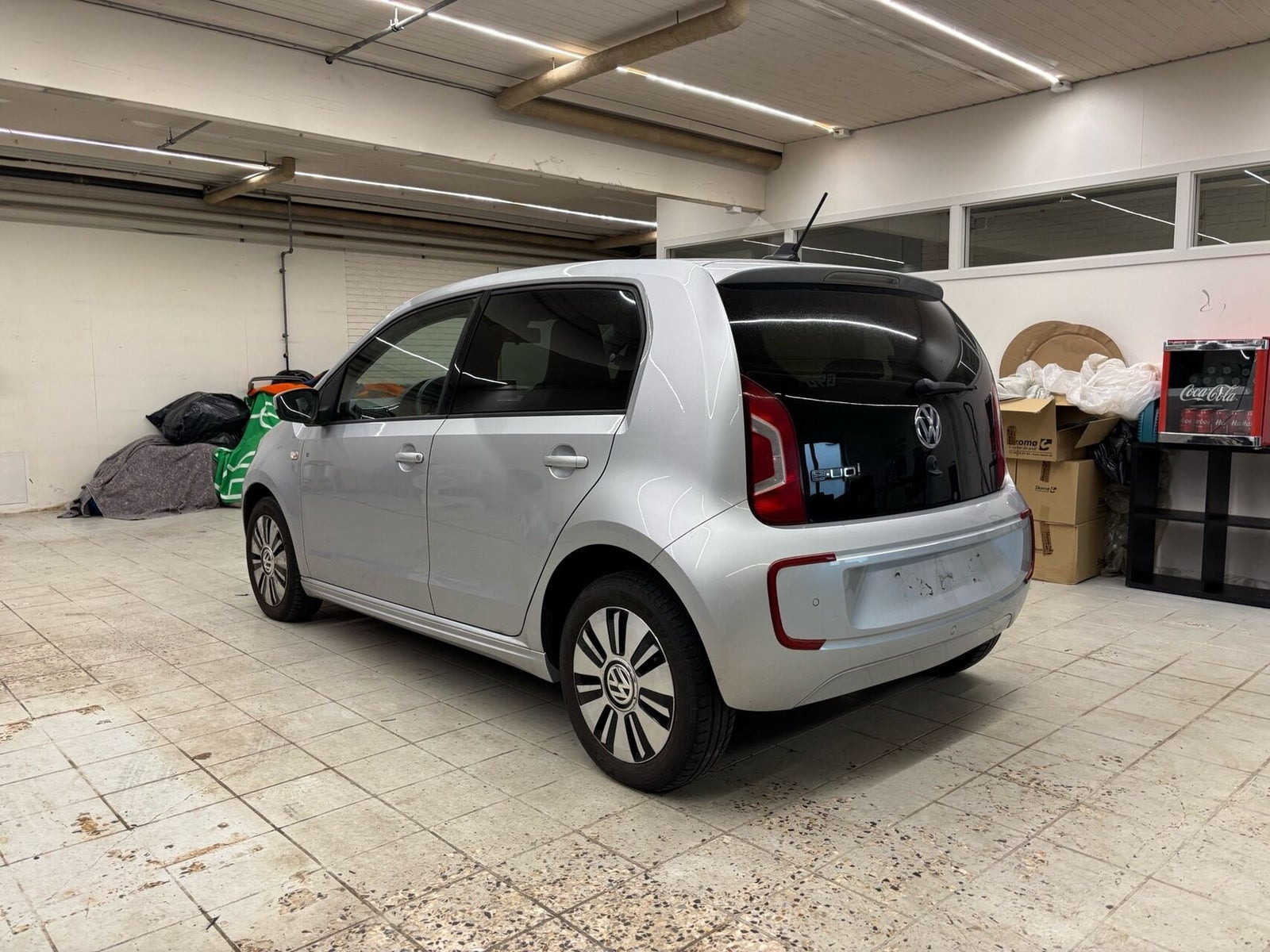Sølv VW E-UP! fra 2014