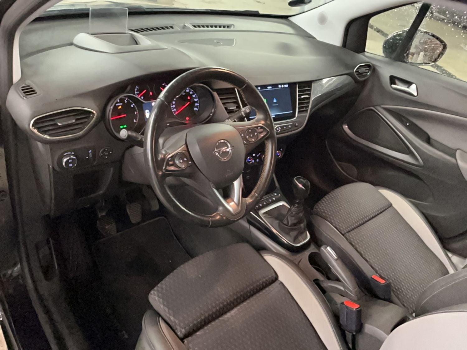 Sort Opel Crossland X fra 2021