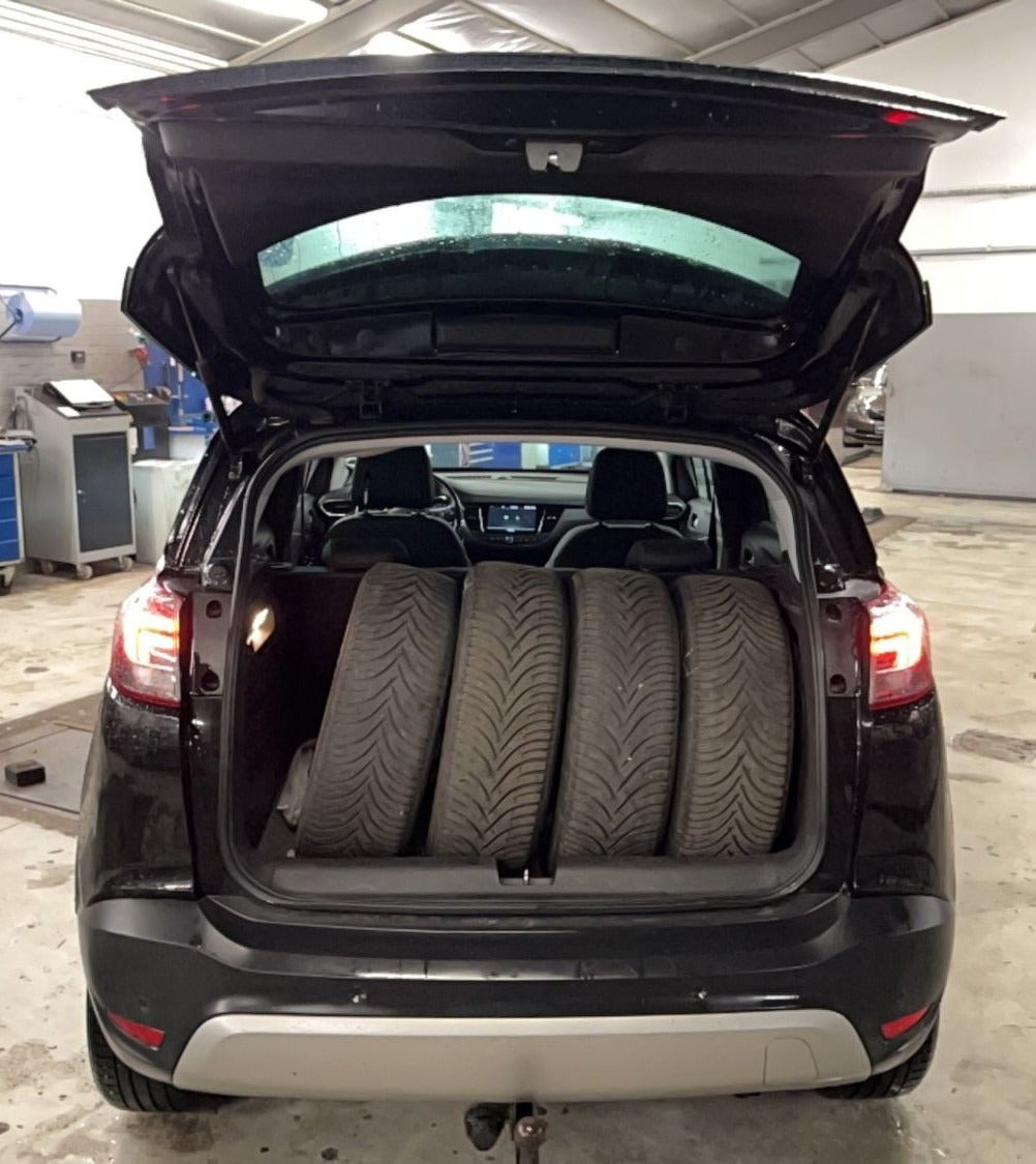 Sort Opel Crossland X fra 2021