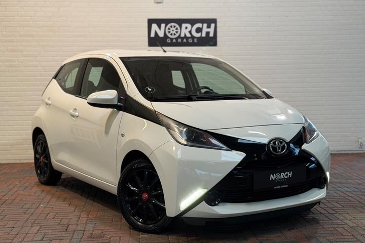 undefined Toyota Aygo fra 2015