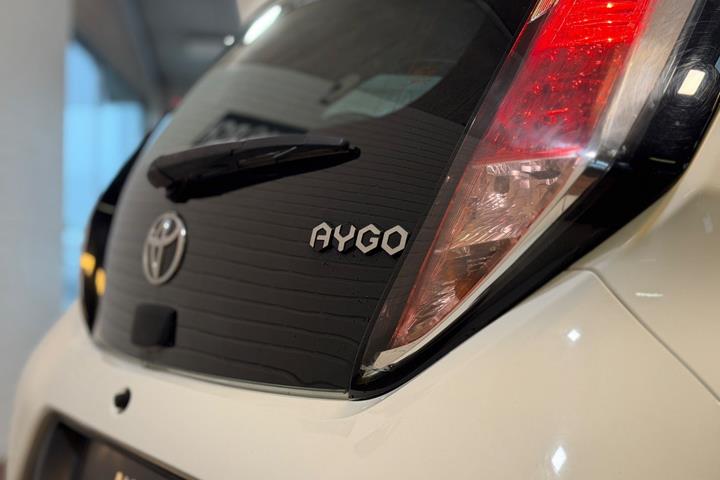 undefined Toyota Aygo fra 2015
