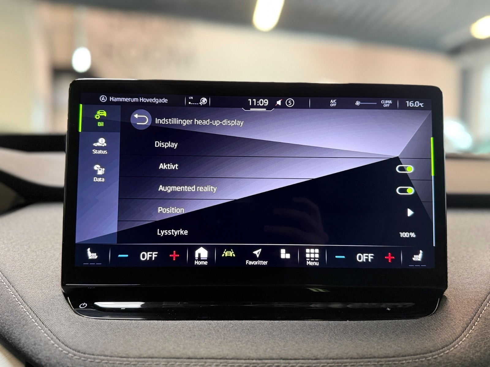 Sort Skoda Enyaq fra 2023