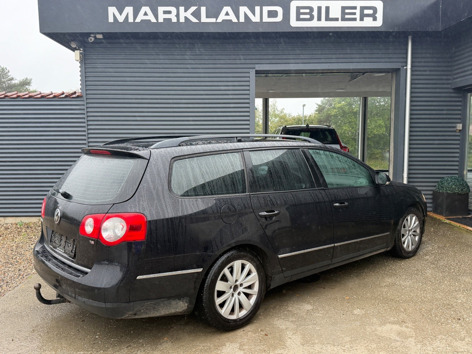 Sort VW Passat fra 2008
