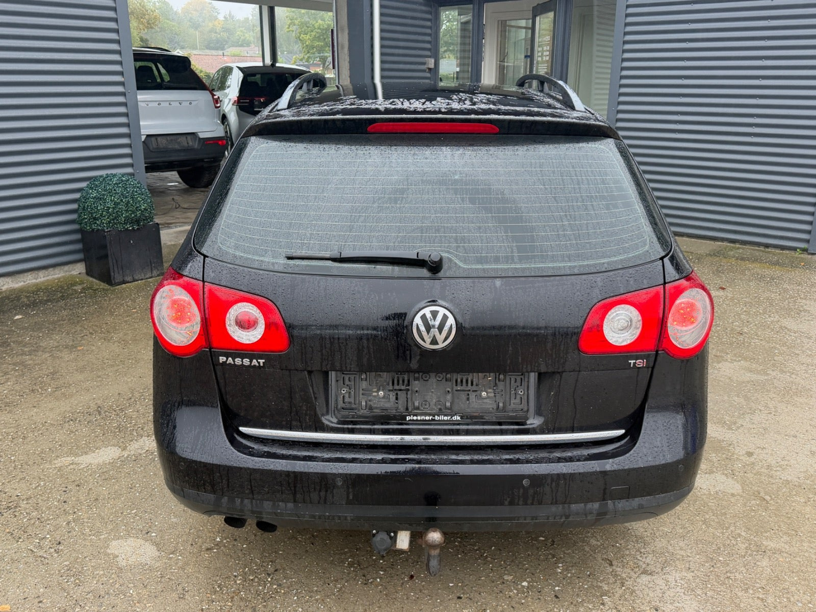 Sort VW Passat fra 2008