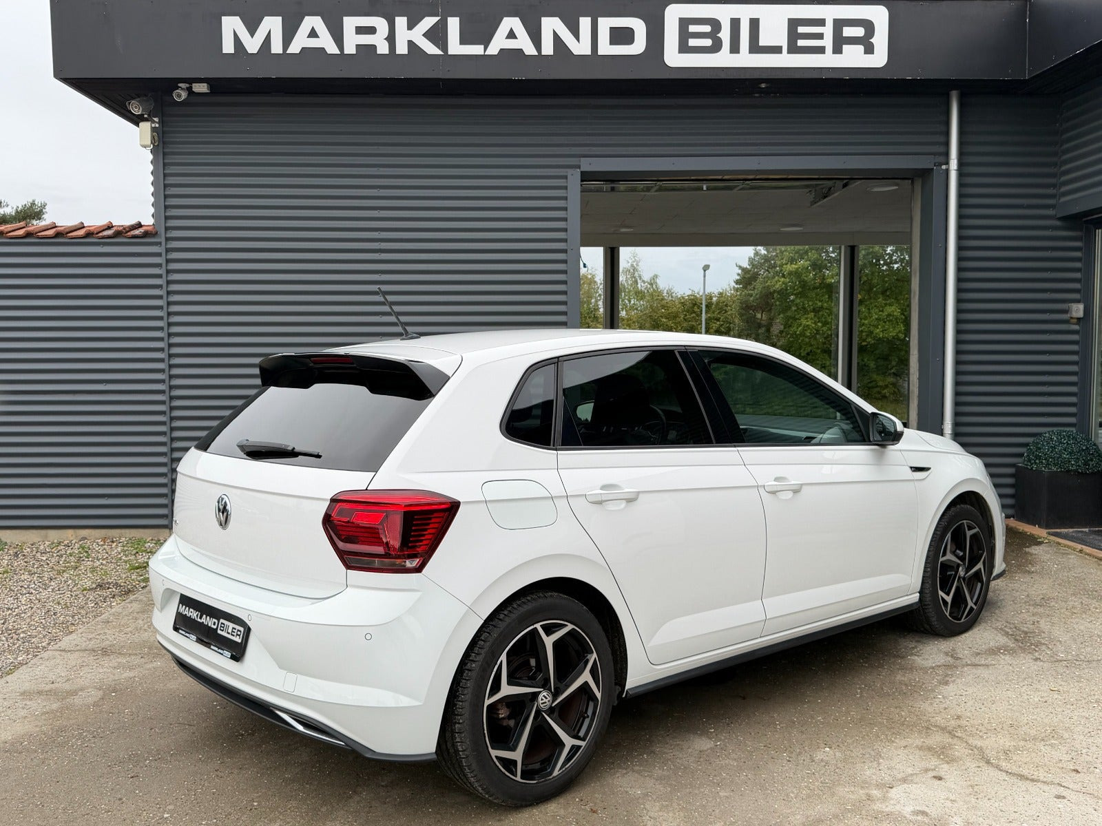 Hvid VW Polo fra 2019