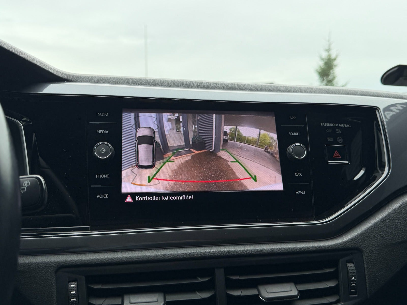 Hvid VW Polo fra 2019