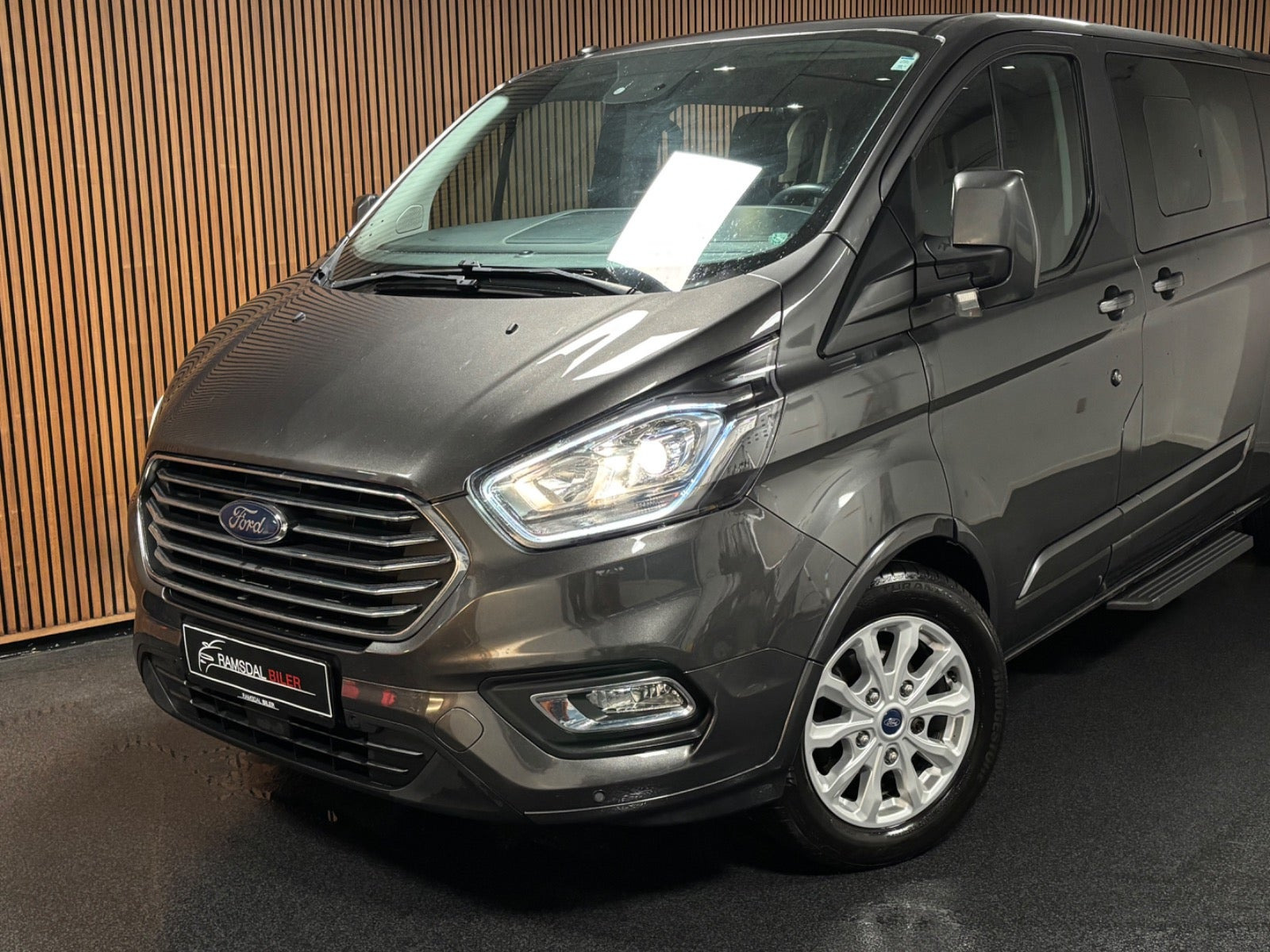 undefined Ford Tourneo Custom 320 L2 fra 2018