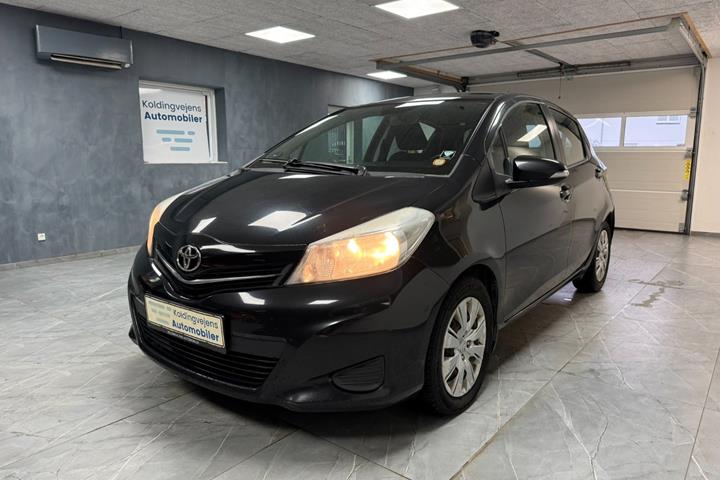 undefined Toyota Yaris fra 2011