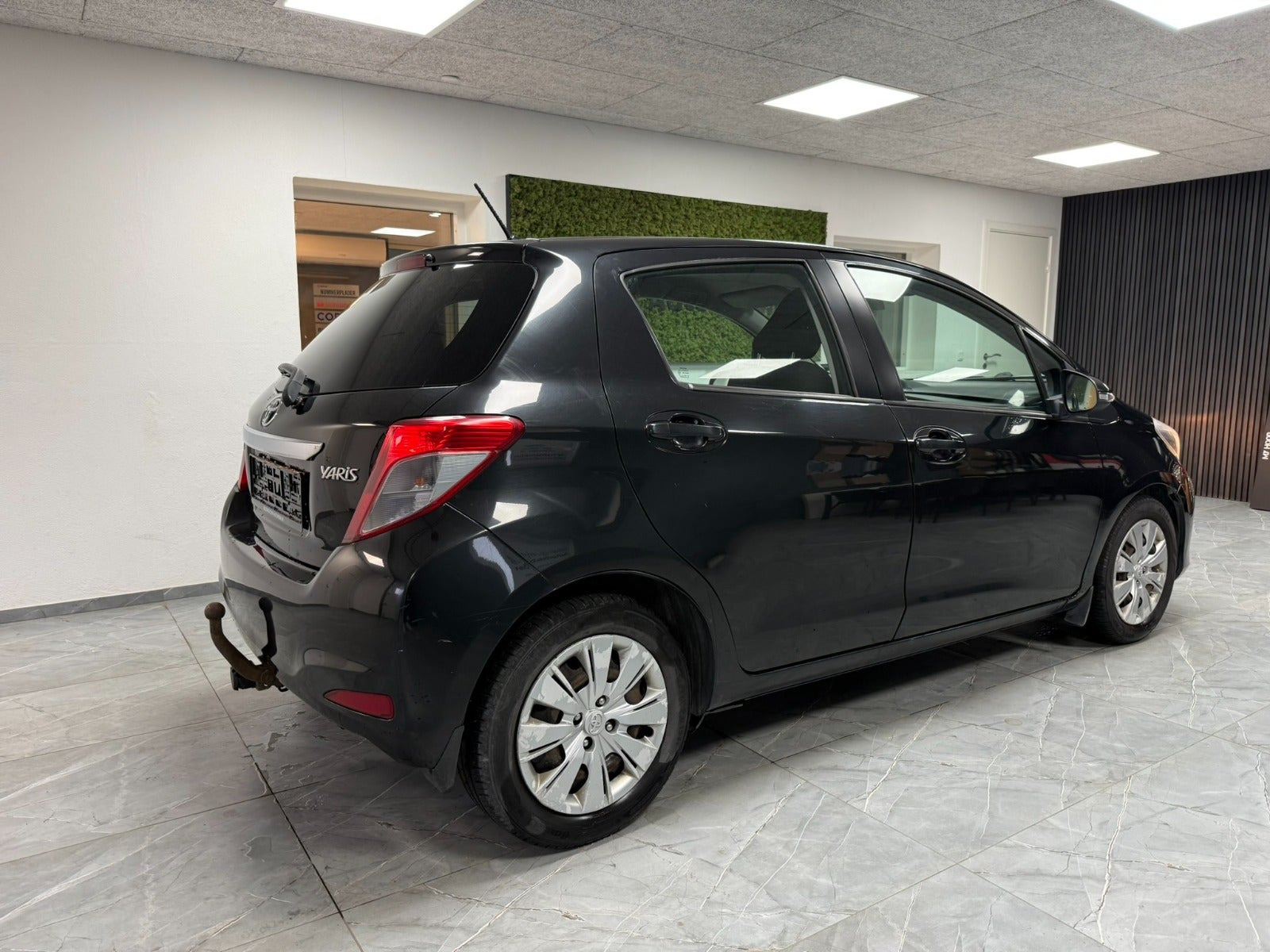 undefined Toyota Yaris fra 2011