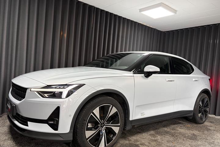Hvid Polestar 2 fra 2023