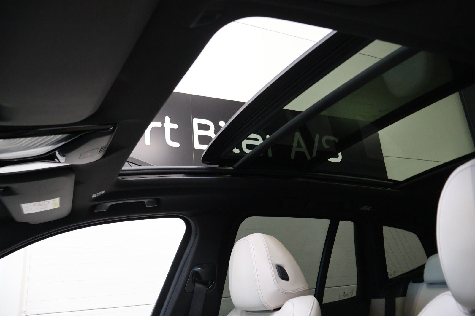 Sort BMW iX3 fra 2022